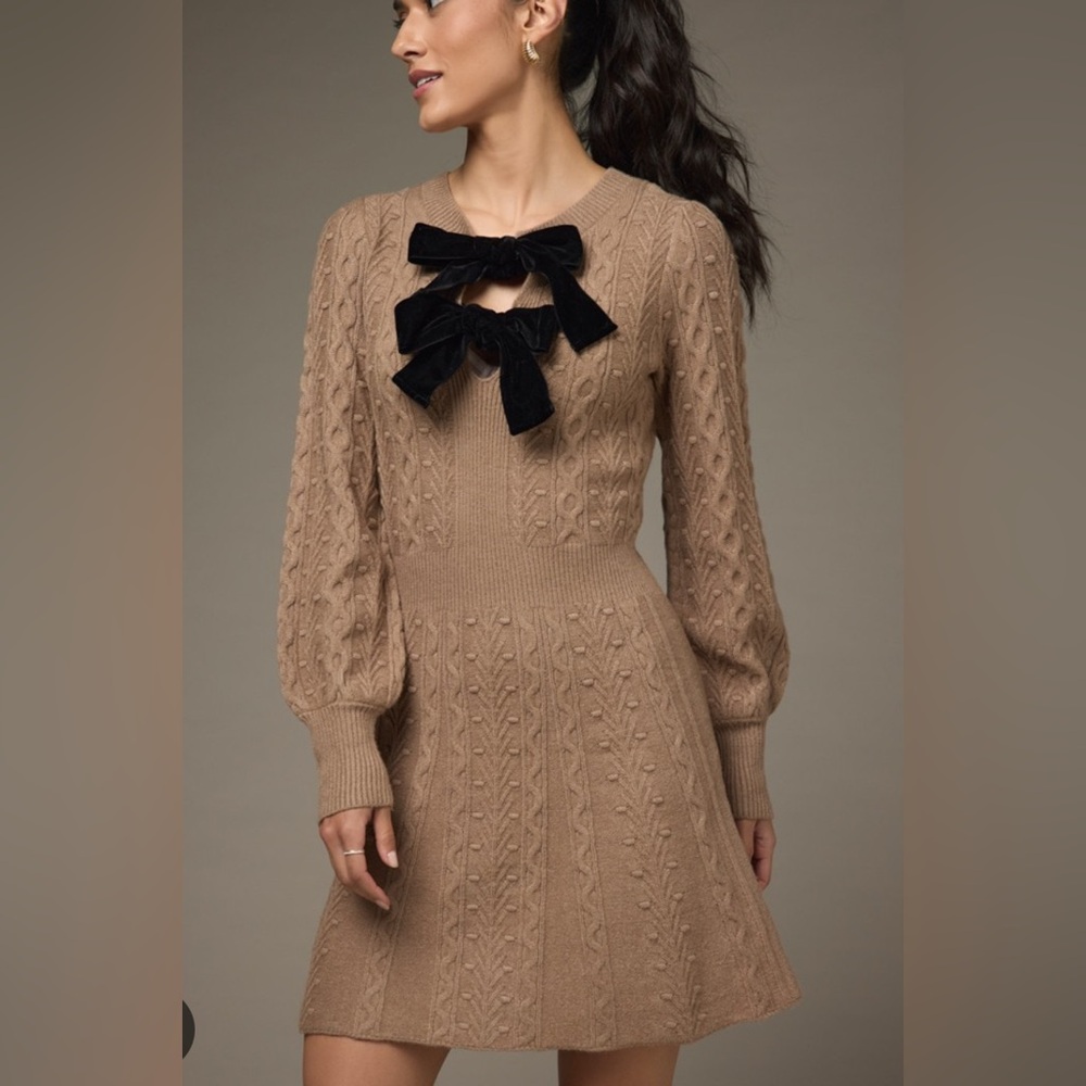 NWT Francesca’s Elegant Tan Dress with Black Bow size medium
